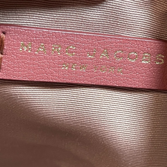 Marc Jacobs The Commuter Tote Pink Leather Tote Bag - Picture 5 of 8